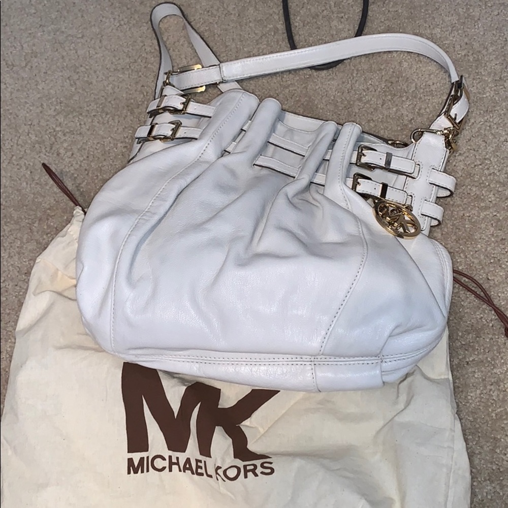White satchel handbag